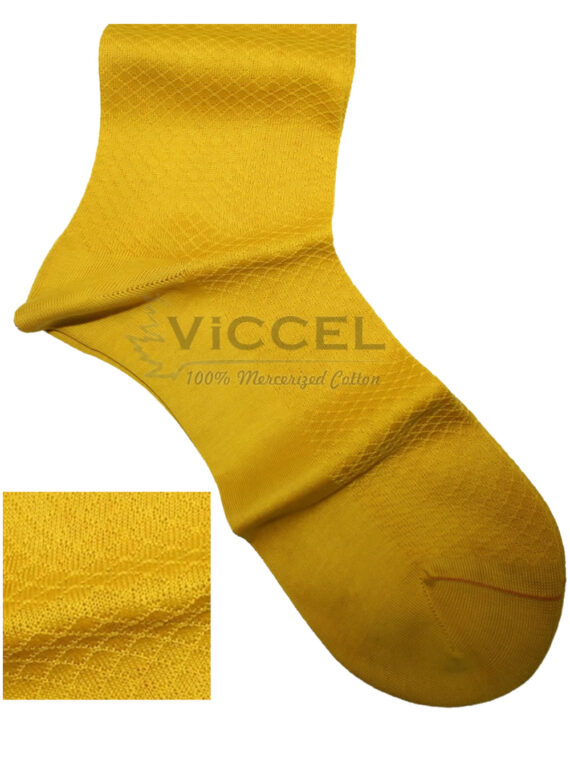 Chaussettes en fil d'Écosse jaune canari texturé en filet de poisson